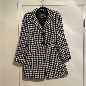 Vintage Last Kiss Black and White Houndstooth Coat